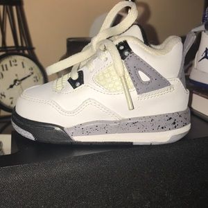 Jordan Retro 4